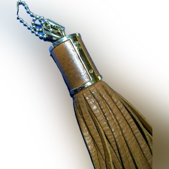 Michael Kors Tassel Charm Hang Tag Silver/Gold Tone Keychain Key Ring Fob Charm - Picture 3 of 13